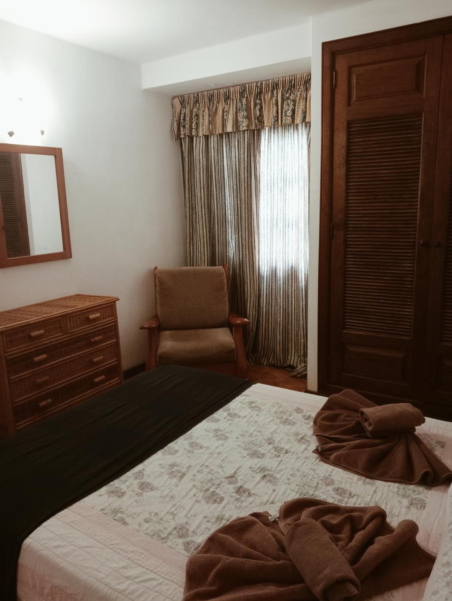 Apartamentos Las Acacias Puerto del Carmen  Bagian luar foto