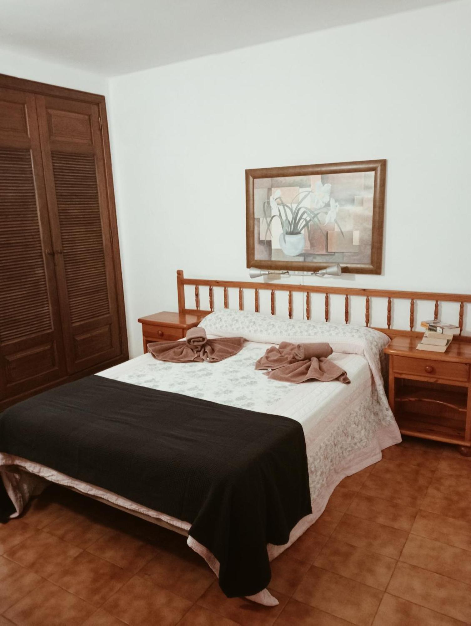 Apartamentos Las Acacias Puerto del Carmen  Bagian luar foto